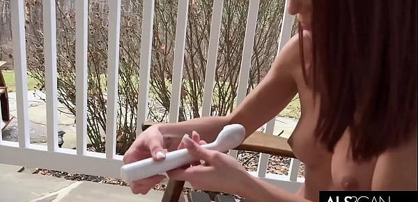  Paisley Rae Cums Again and Again on Her Front Porch